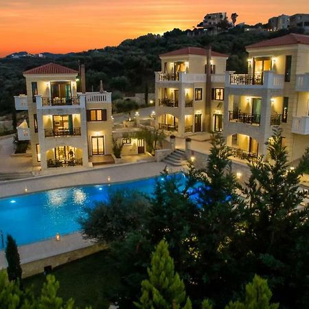 Casa Leone Suites Stalós Dış mekan fotoğraf