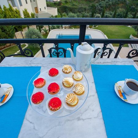 Casa Leone Suites Stalós Dış mekan fotoğraf