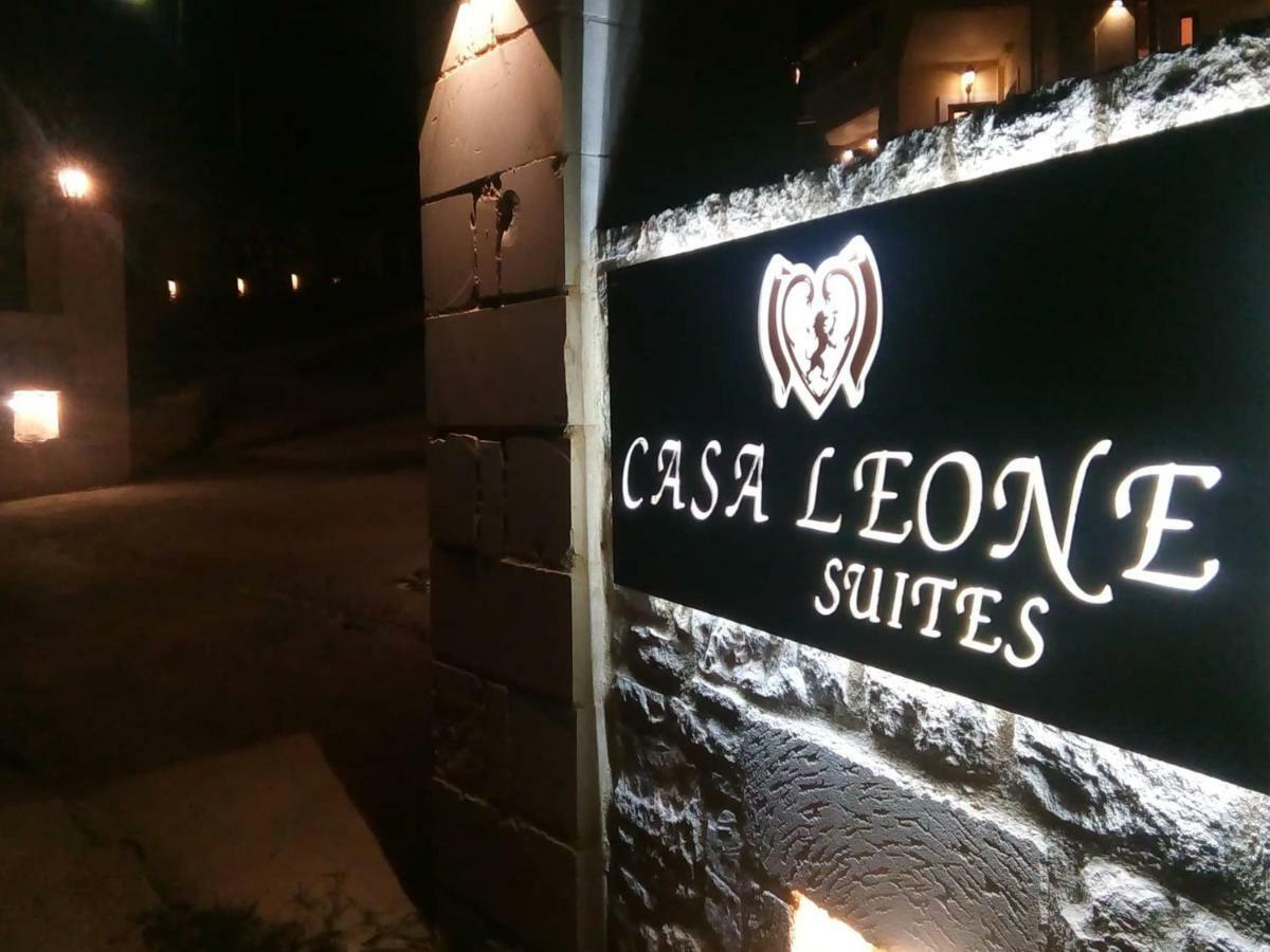 Casa Leone Suites Stalós Dış mekan fotoğraf